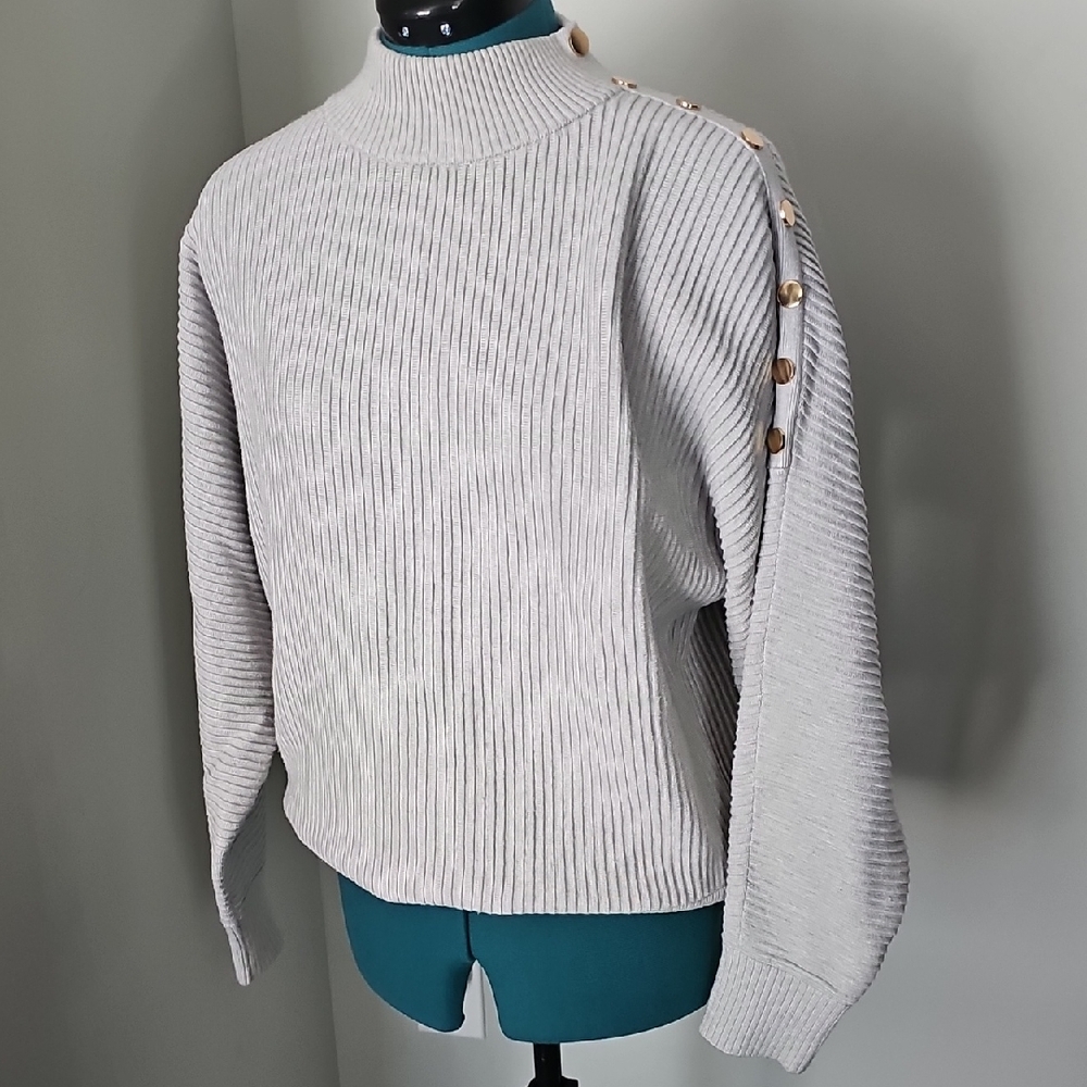 T Tahari Ribbed Mock Neck Sweater with Button Detail. Sz Med.
